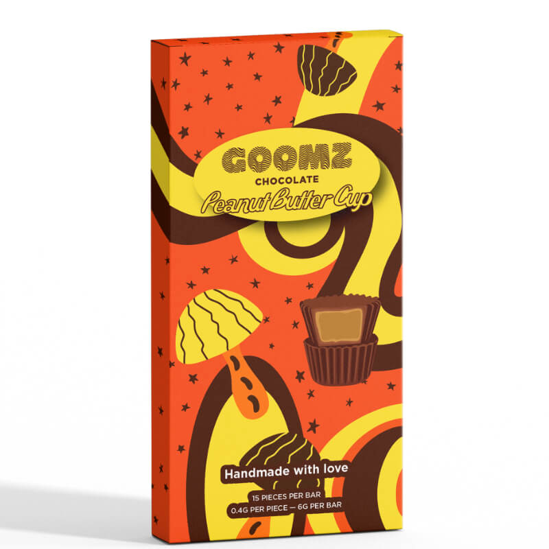 Goomz Peanut Butter Cup Chocolate Bar with 15 breakable squares and creamy filling, infused with a functional mushroom blend.